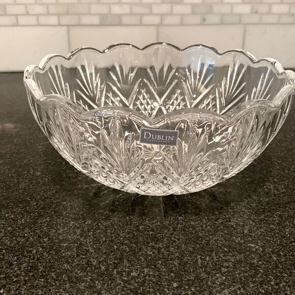 Godinger 8.5" Serving Bowl, Salad Bowl, Dublin Collection, Giftable Packaging - Picture 5 of 12